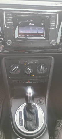 2016 Volkswagen Beetle 1.8T Wolfsburg Edition PZEV