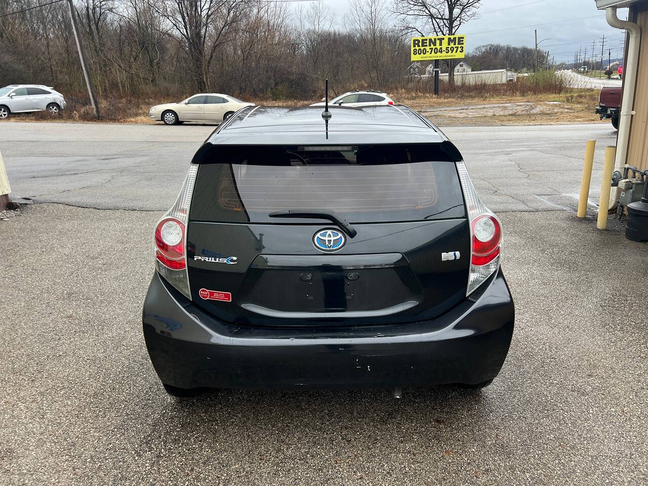 2014 Toyota Prius c for sale at BNM AUTO GROUP in GIRARD, OH