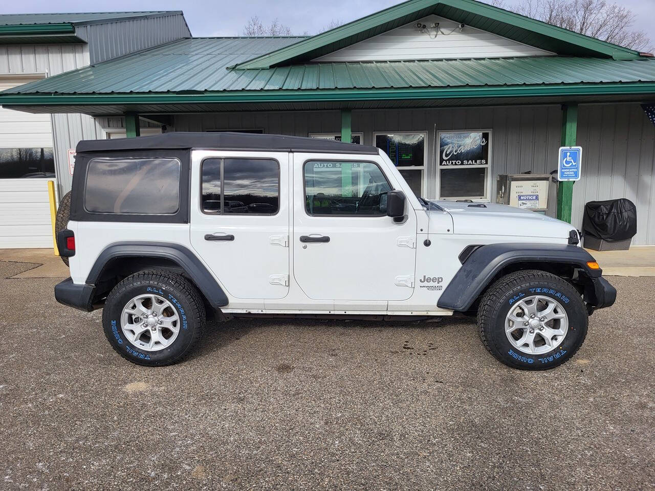 2018 Jeep Wrangler Unlimited for sale at Clarks Auto Sales Inc in Lakeview, MI