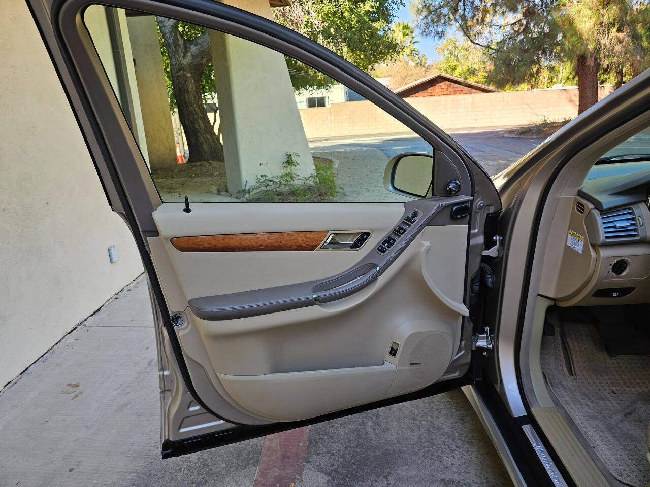 2007 Mercedes-Benz R-Class 26