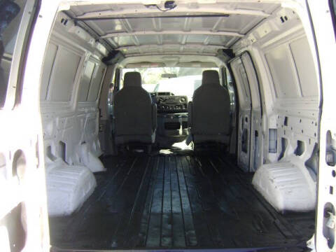 2010 Ford E-Series E-250