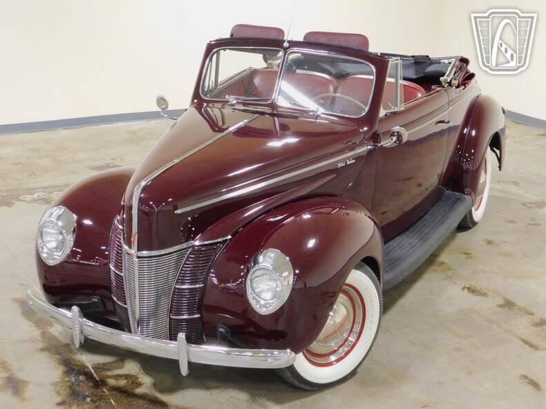 1940 Ford Deluxe