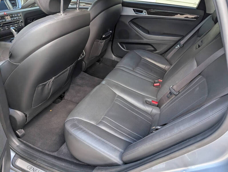 2017 Genesis G80 3.8