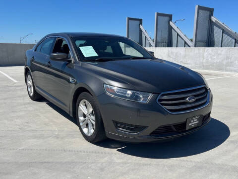 2018 Ford Taurus SEL