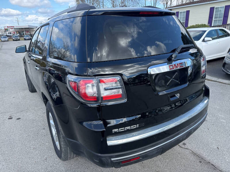 2016 GMC Acadia SLE-2