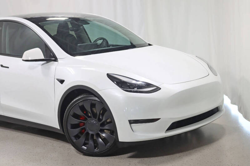 2023 Tesla Model Y Performance