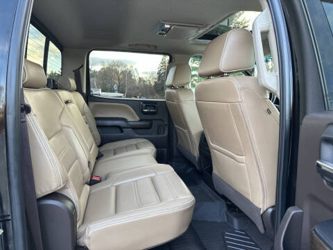 2017 GMC Sierra 3500HD Denali