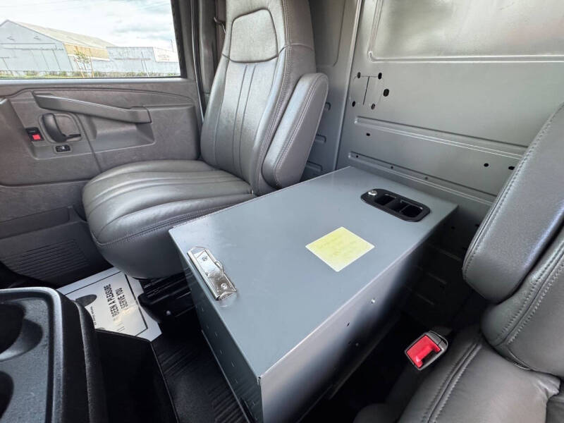 2019 Chevrolet Express 3500