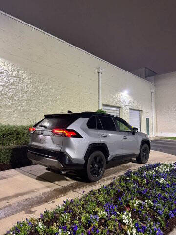 2019 Toyota RAV4 Hybrid XSE