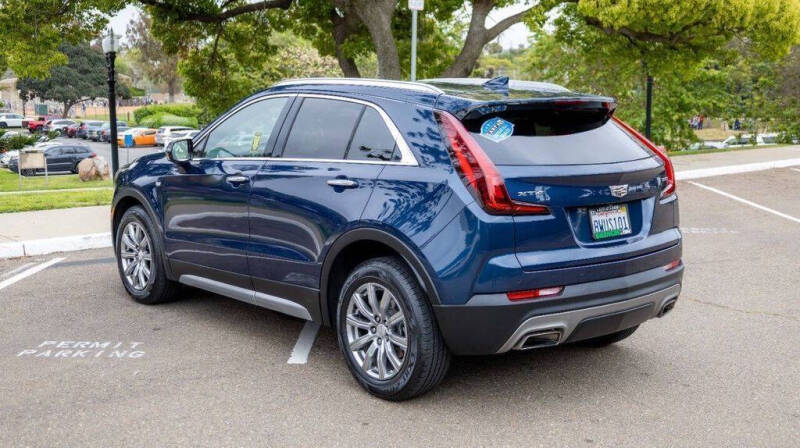 2021 Cadillac XT4 Premium Luxury