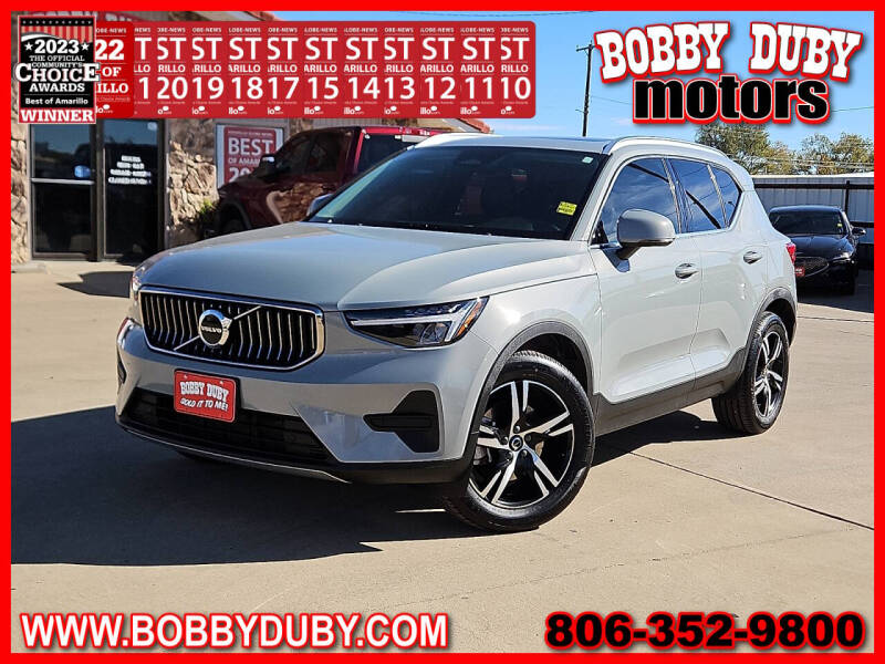 2025 Volvo XC40 B5 Core Bright Theme