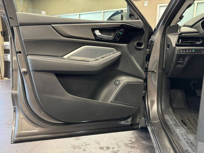 2026 Acura MDX SH-AWD w/Advance