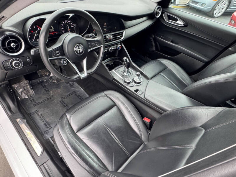 2017 Alfa Romeo Giulia