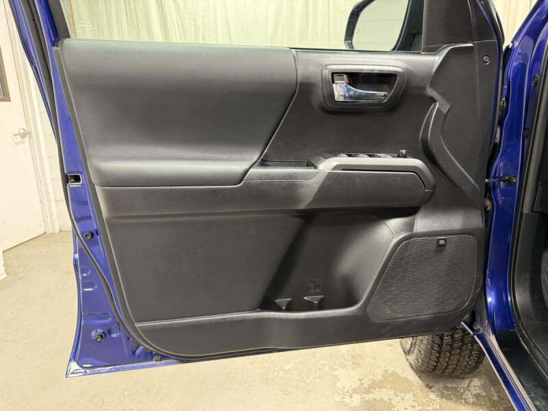 2023 Toyota Tacoma TRD Off-Road