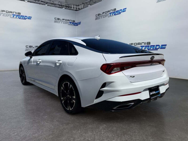 2021 Kia K5