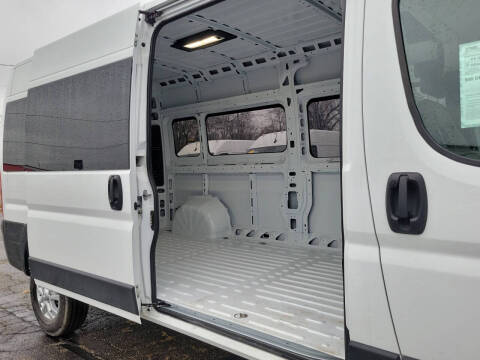 2025 RAM ProMaster SLT+ 2500