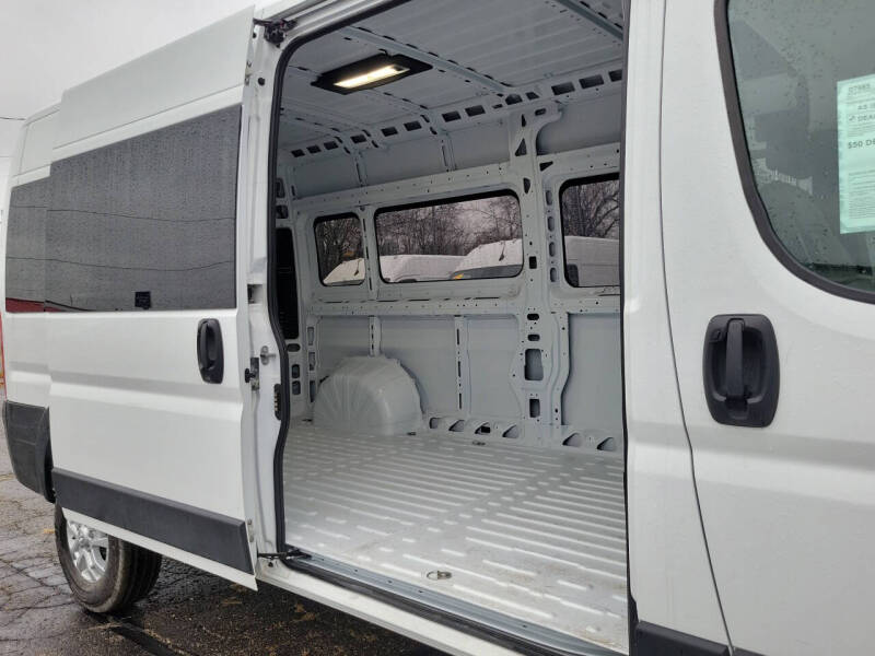 2025 RAM ProMaster SLT+ 2500