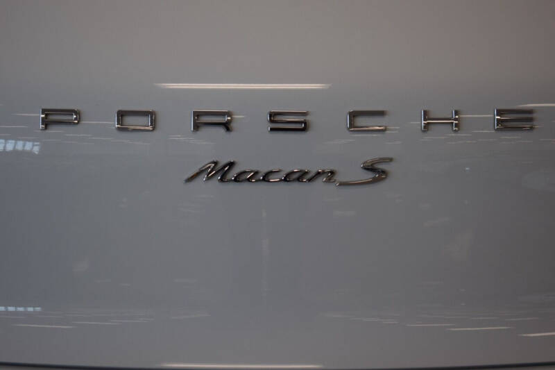 2016 Porsche Macan S