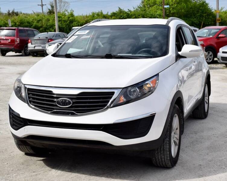 2012 Kia Sportage for sale at PINNACLE ROAD AUTOMOTIVE LLC in Moraine OH