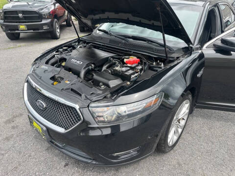 2013 Ford Taurus SHO