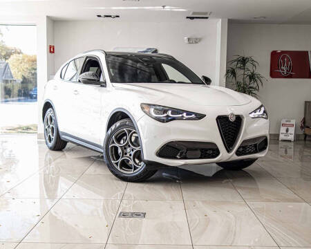 2025 Alfa Romeo Stelvio