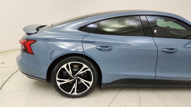 2022 Audi e-tron GT quattro Premium Plus