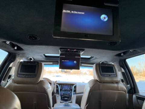 2019 Cadillac Escalade ESV Platinum