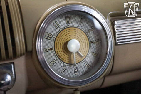 1947 Ford Deluxe