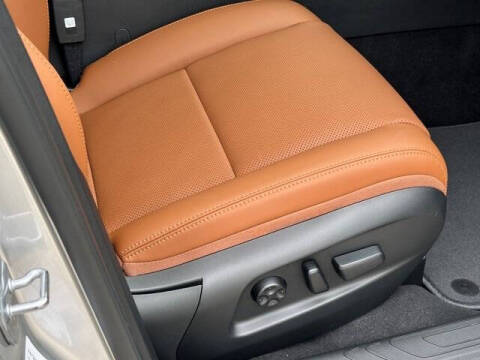 2025 VinFast VF8 Plus