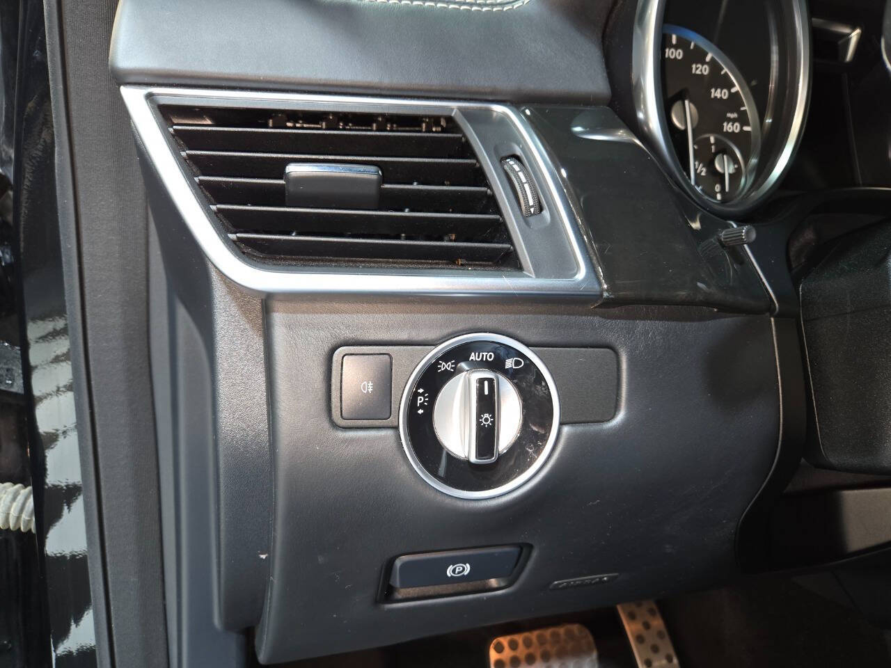 2015 Mercedes-Benz GL-Class 81