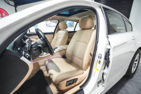 2015 BMW 5 Series 528i