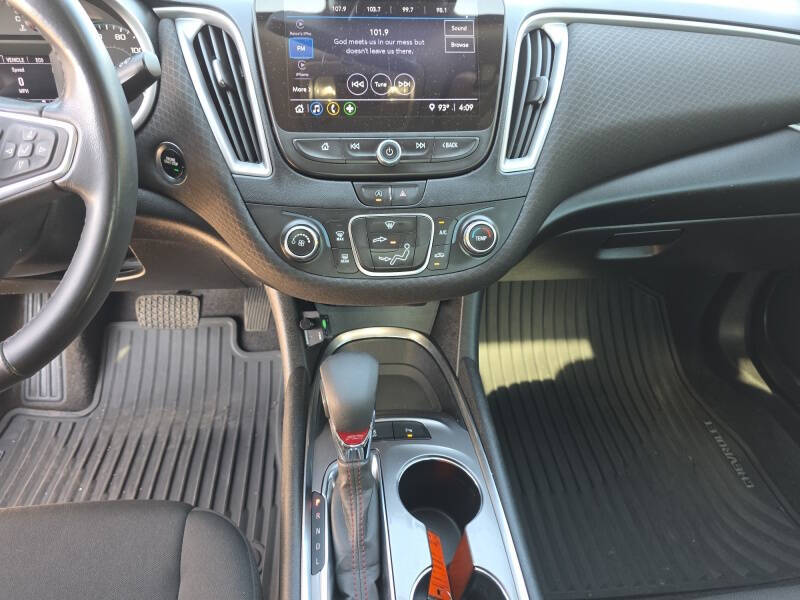 2022 Chevrolet Malibu RS