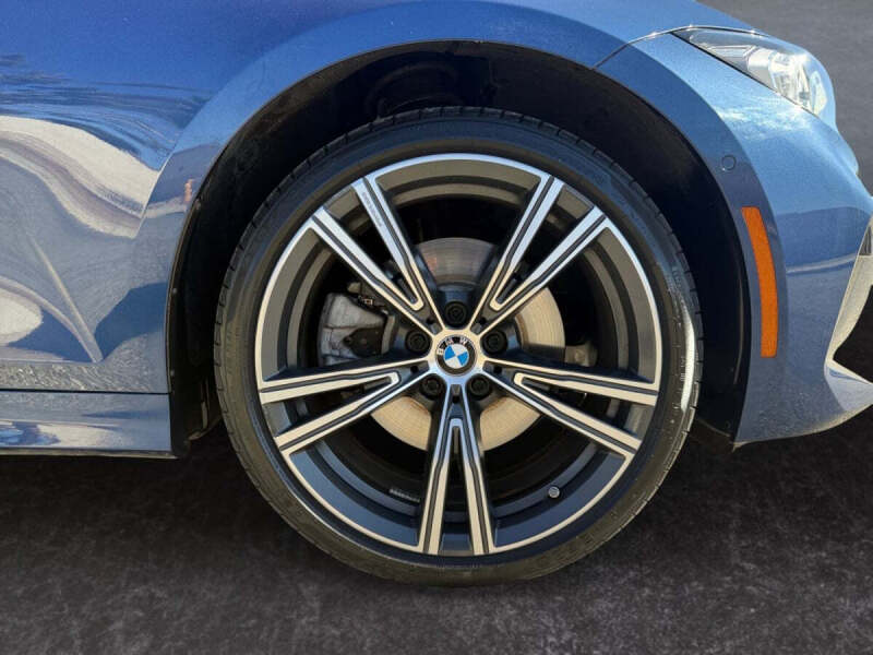 2024 BMW 3 Series 330i