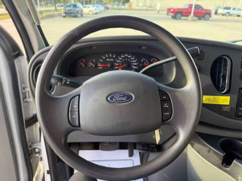 2007 Ford E-Series E-350 SD XLT