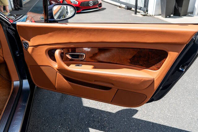 2007 Bentley Continental 23