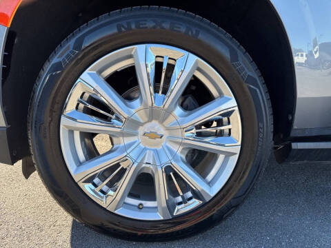 2021 Chevrolet Suburban High Country