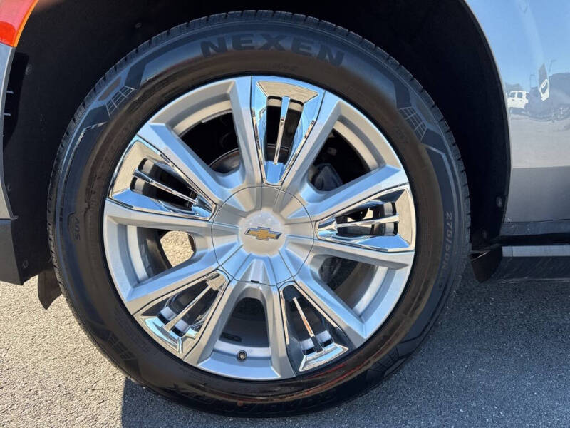 2021 Chevrolet Suburban High Country