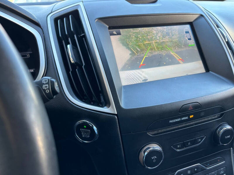 Image 10 of 2015 Ford Edge SEL