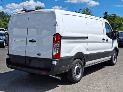 2025 Ford Transit