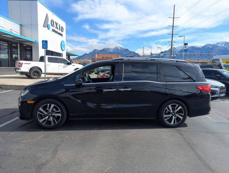 2019 Honda Odyssey Elite
