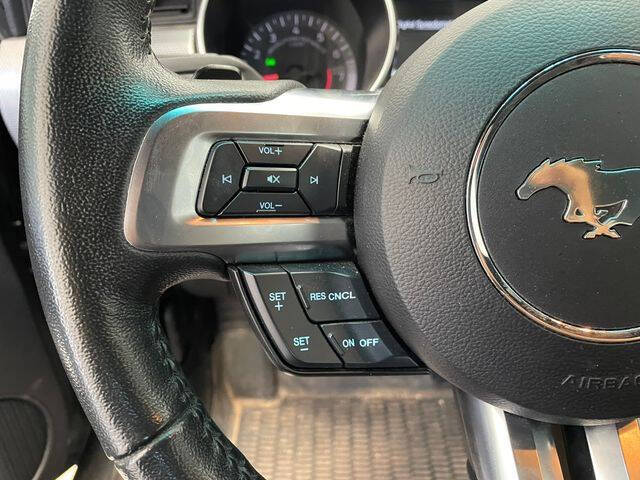 2020 Ford Mustang EcoBoost