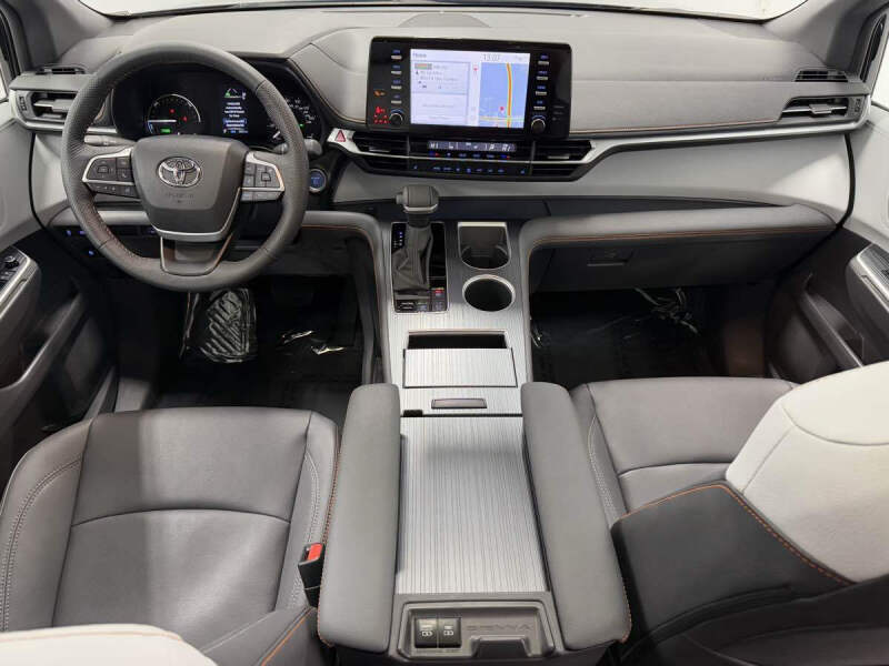 2024 Toyota Sienna