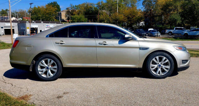 2011 Ford Taurus for sale at Fast Track Auto Mart in Kansas City, MO