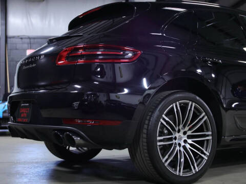 2017 Porsche Macan