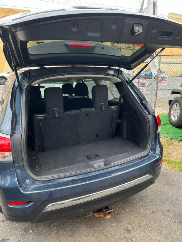 2015 Nissan Pathfinder S