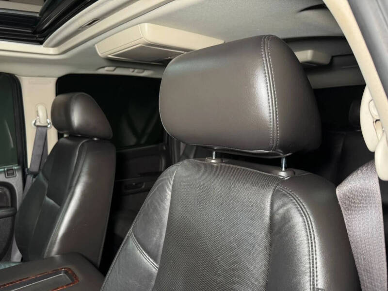 2010 GMC Yukon XL Denali