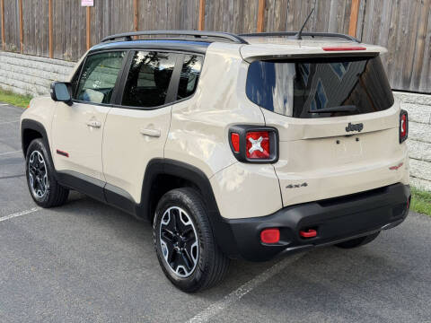 2016 Jeep Renegade Trailhawk