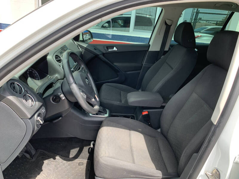 2015 Volkswagen Tiguan S