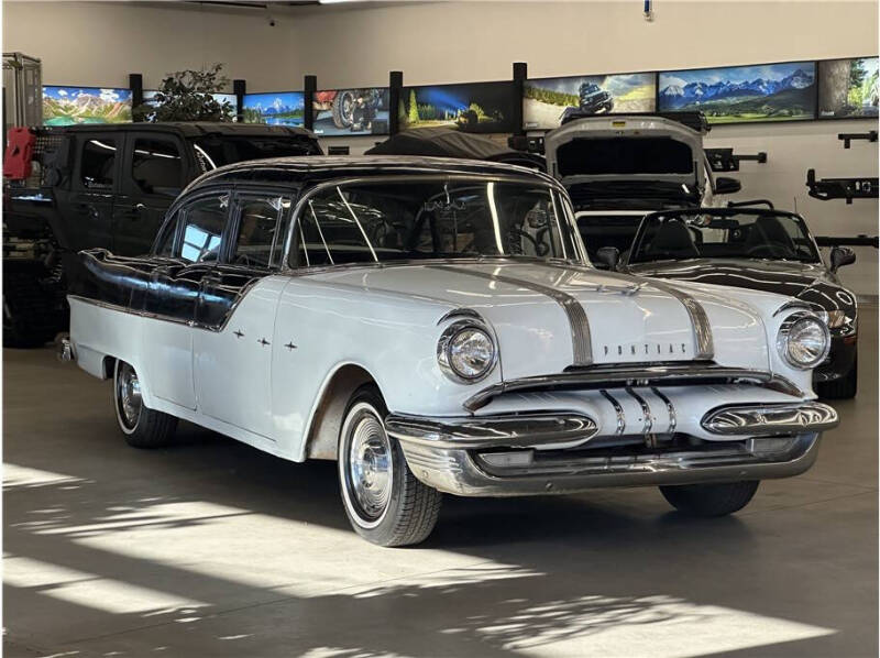 1955 Pontiac Star Chief