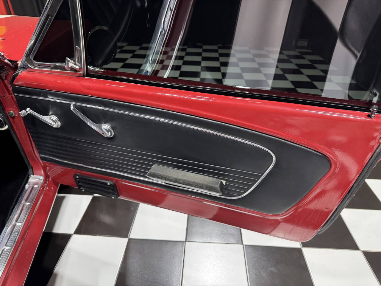 1966 Ford Mustang 37